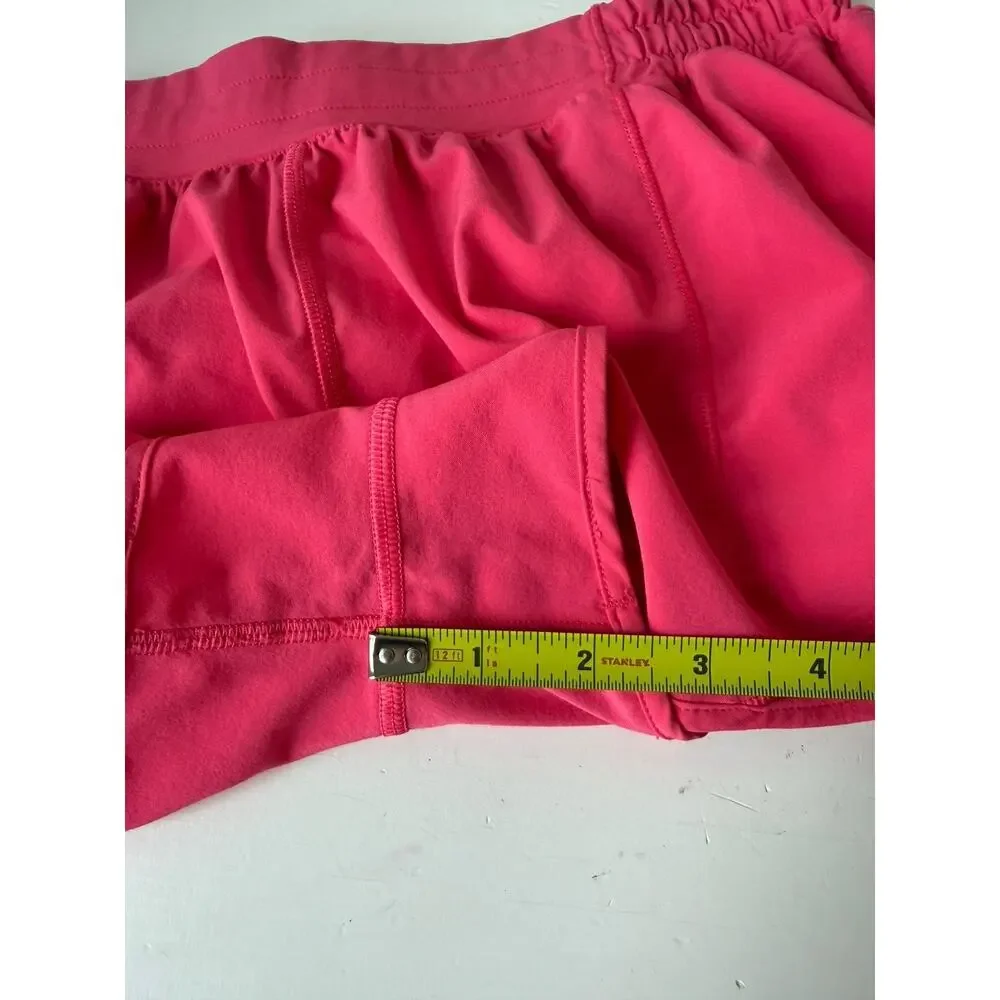 Lululemon Square Tag Hotty Hot Size 8 Low-Rise Lined Short 2.5” Lip Gloss Pink